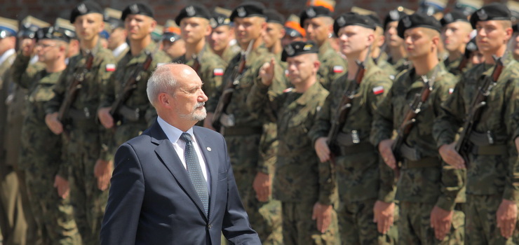Minister Antoni Macierewicz: Przysłość brygady w Braniewie jest dobra