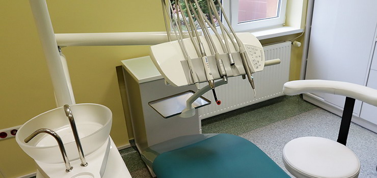 Dentyci wylecz w szkole lub prywatnym gabinecie