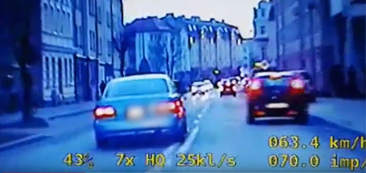 Pocig policyjny ulicami Elblga za 17-letnim zodziejem samochodw - zobacz film