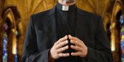 Diecezja elblska: Ksidz oskarony o molestowanie dziewczynki ukarany przez sd kocielny