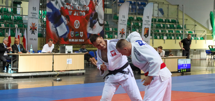 Elblg: onierze walcz na tatami. Trwaj Mistrzostwa Wojska Polskiego w Judo