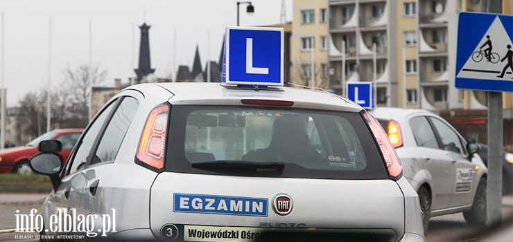 Od 2026 r. 17-latkowie mog� mie� prawo jazdy. „Trzeba spe�ni� pewne warunki”