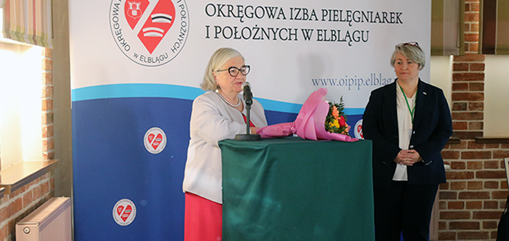 Kadry, p�ace i nowe kompetencje. Piel�gniarki i po�o�ne obraduj� w Elbl�gu (zdj�cia)