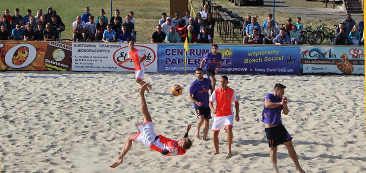 W rod w Sztutowie 4 kolejka Pucharu Pomorza w Beach Soccer