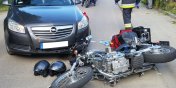 Wypadek motocykla z autem w Kpkach. Dwie osoby ranne