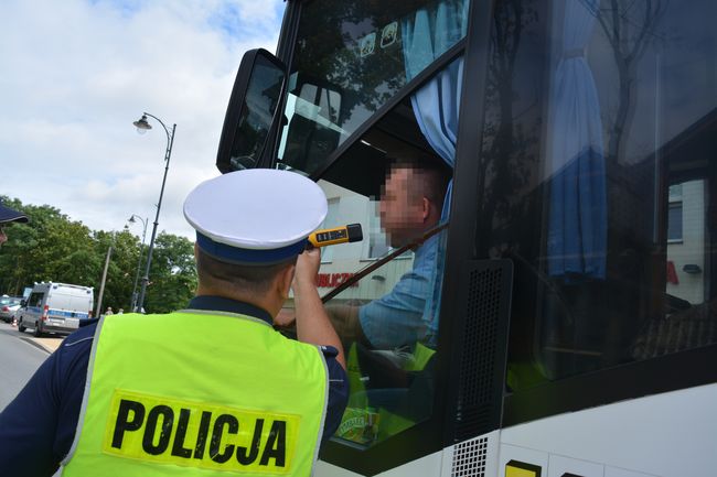 Policjanci wczyli si w kampani przeciw pijanym kierowcom w Krynicy Morskiej, fot. 3