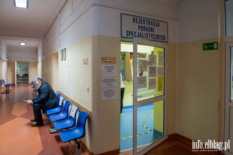 W Szpitalu Miejskim odbyy si pierwsze szczepienia przeciwko COVID-19, fot. 7