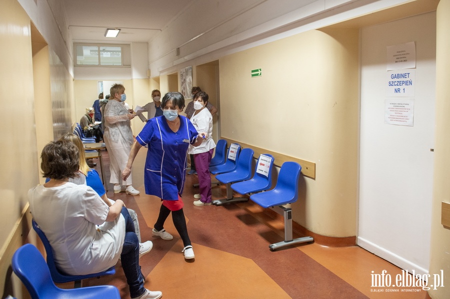 Druga tura szczepie personelu medycznego przy Elblskim Szpitalu Specjalistycznym , fot. 29