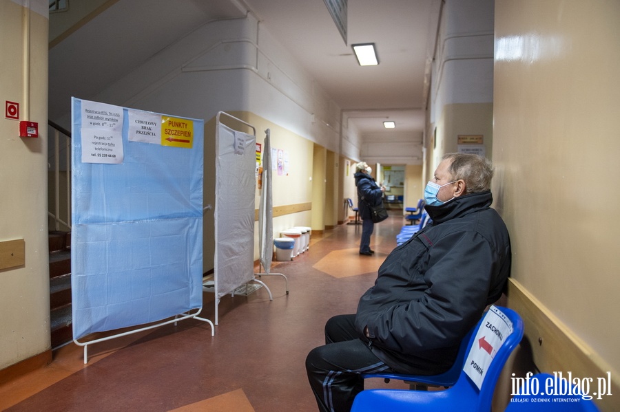 Druga tura szczepie personelu medycznego przy Elblskim Szpitalu Specjalistycznym , fot. 32
