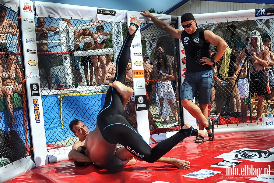 Drugi dzie Mistrzostw Krajw Nadbatyckich w MMA na play w Krynicy Morskiaj, fot. 63