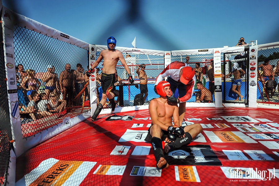Drugi dzie Mistrzostw Krajw Nadbatyckich w MMA na play w Krynicy Morskiaj, fot. 119