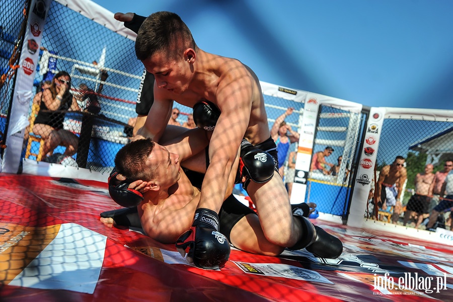 Drugi dzie Mistrzostw Krajw Nadbatyckich w MMA na play w Krynicy Morskiaj, fot. 136