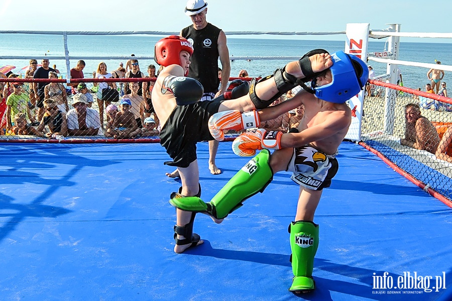 Drugi dzie Mistrzostw Krajw Nadbatyckich w MMA na play w Krynicy Morskiaj, fot. 150