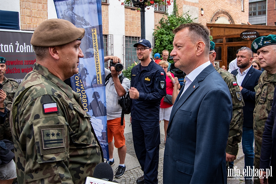 Mariusz Baszczak w Elblgu: Warto by czci wielkiej, wojskowej rodziny NATO, fot. 40