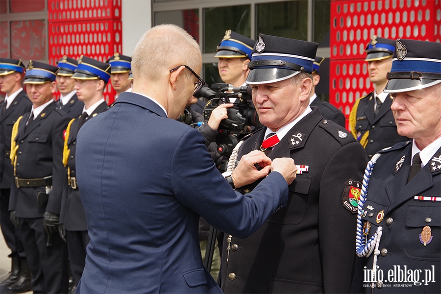 Przekazanie sztandaru i uroczyste otwarcie nowej Komendy Stray Poarnej w Elblgu, fot. 121