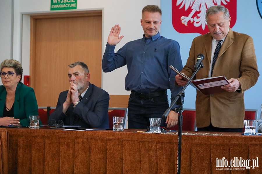 Historyczne wybory w Krynicy Morskiej. Sylwia Szczurek pierwsz kobiet na stanowisku Burmistrza, fot. 25