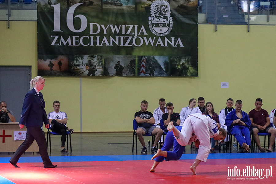 Elblg: onierze walcz na tatami. Trwaj Mistrzostwa Wojska Polskiego w Judo, fot. 22