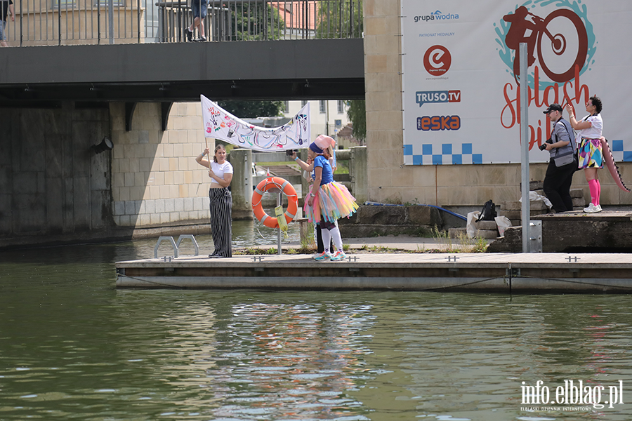 Elblskie Juwenalia. Studenci rywalizowali na rzece Elblg , fot. 27