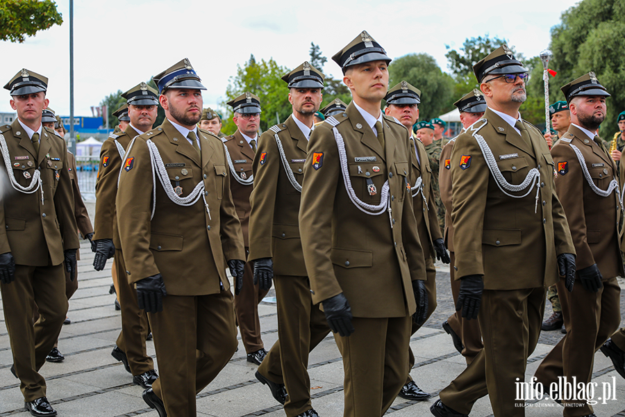 Dzi Odbya si Przysiga Wojskowa na Bulwarze Zygmunta Augusta , fot. 32