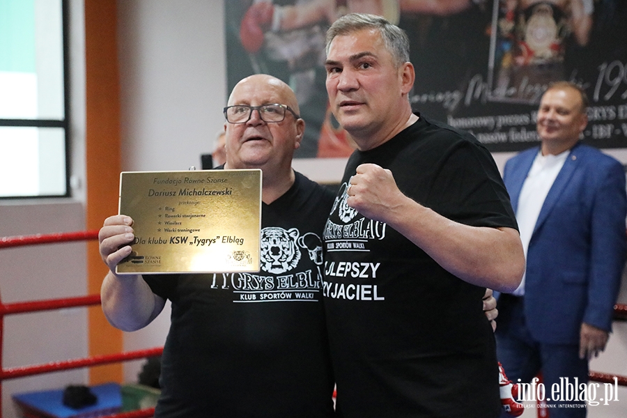 Dariusz Michalczewski oficjalnie przekaza ring dla KSW Tygrys, fot. 29