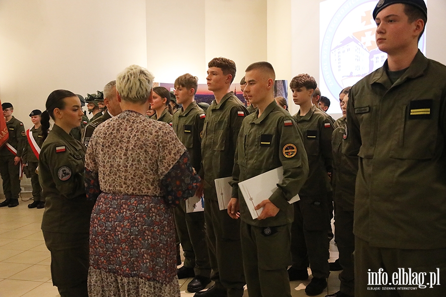 lubowanie uczniw Technikum im. Flagi Polski, fot. 32