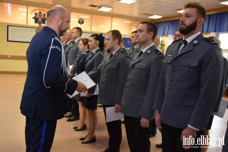 Uroczysto w Komendzie Miejskiej Policji w Elblgu, fot. 16