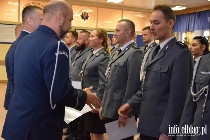 Uroczysto w Komendzie Miejskiej Policji w Elblgu, fot. 17