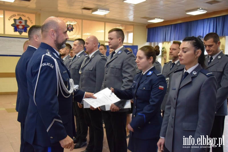 Uroczysto w Komendzie Miejskiej Policji w Elblgu, fot. 32