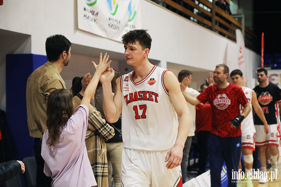 Elbasket walczy�, ale play-off jeszcze nie teraz, fot. 70