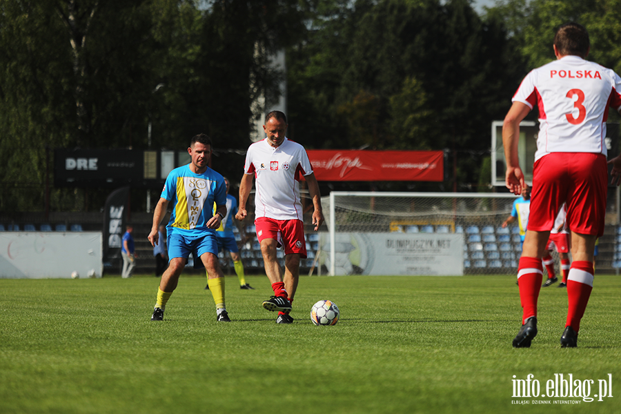 Wyj�tkowy mecz. Oldboje Olimpii zagrali z reprezentantami Polski, fot. 74