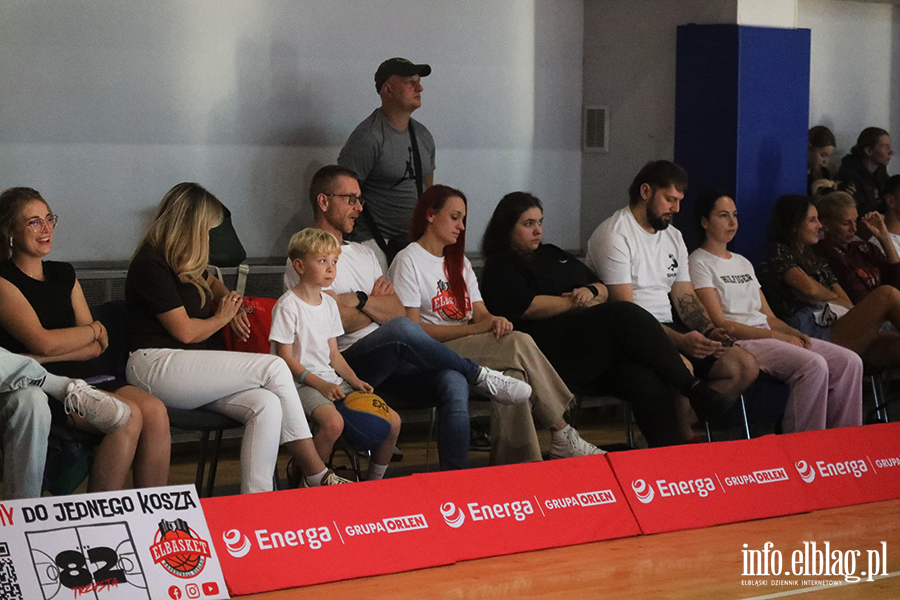 Energa Basketball Elbl�g vs TKM W�oc�awek, fot. 2