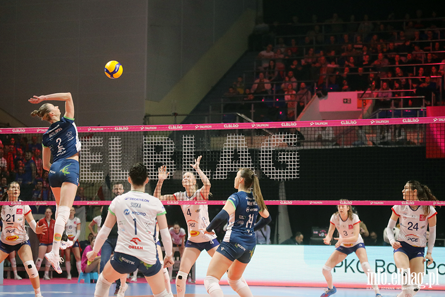 Drugi fina� Elbl�ga, trzeci triumf �odzianek, fot. 87