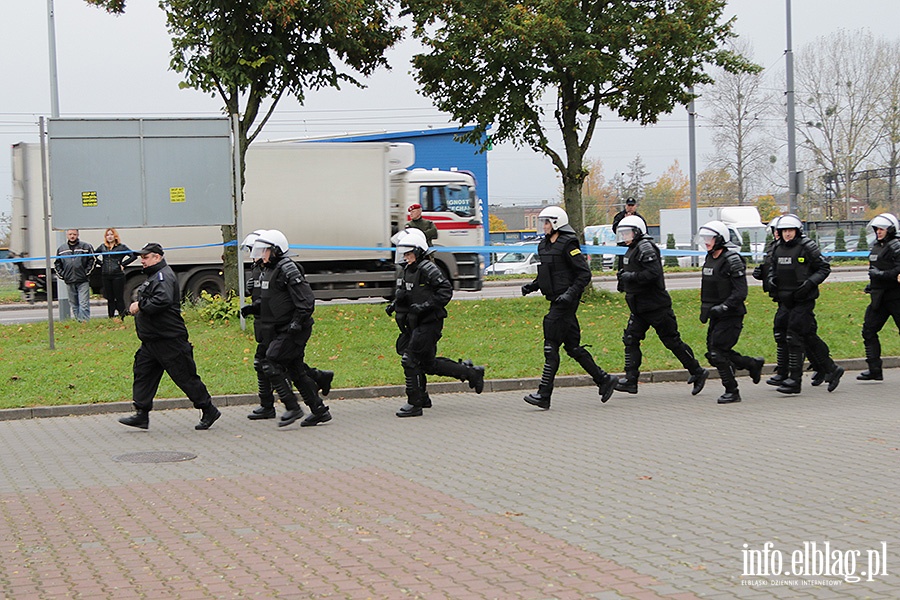 Atak terorystyczny w Elblgu-wiczenia sub mundurowych., fot. 22