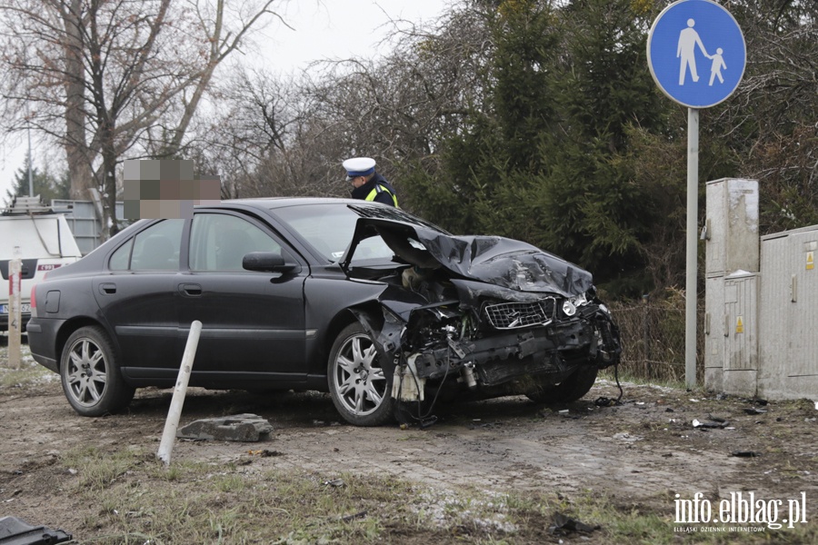 Wypadek na DK 7 w Kazimierzowie na skrzyowaniu Helenowo - Marzcino, fot. 2