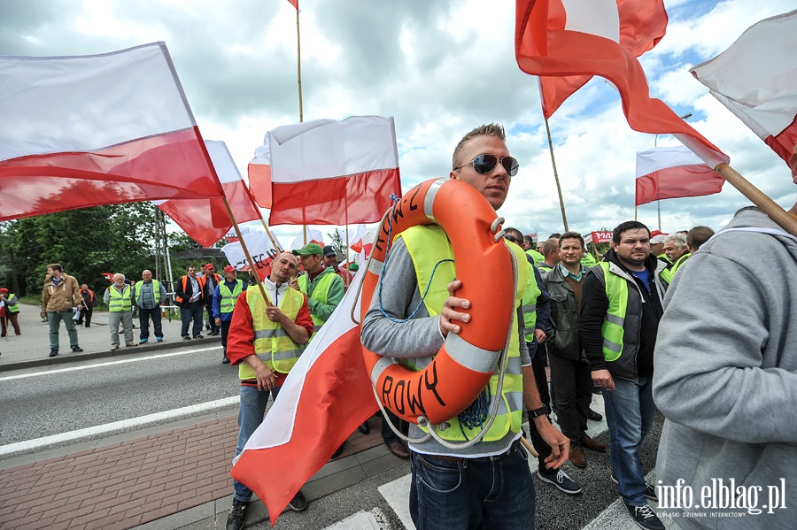 Blokada drogi krajowej nr 7 w Kiezmarku. Protest rybakw, fot. 31